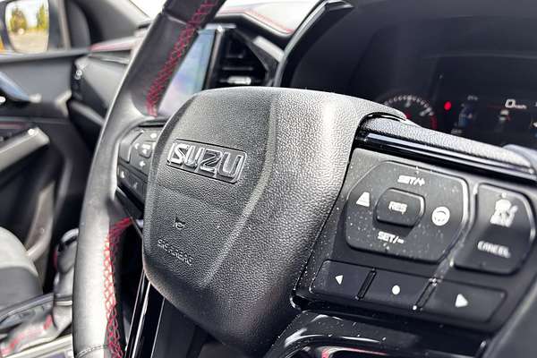 2023 Isuzu D-MAX X-TERRAIN 4X4