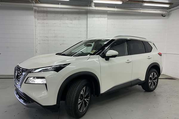 2025 Nissan X-TRAIL ST-L T33