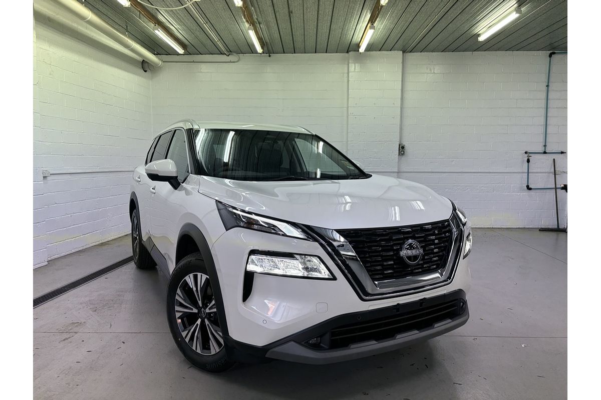 2025 Nissan X-TRAIL ST-L T33