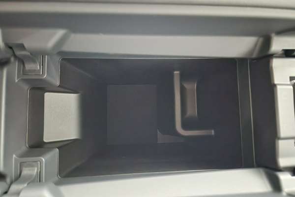 2025 Nissan X-TRAIL ST-L T33