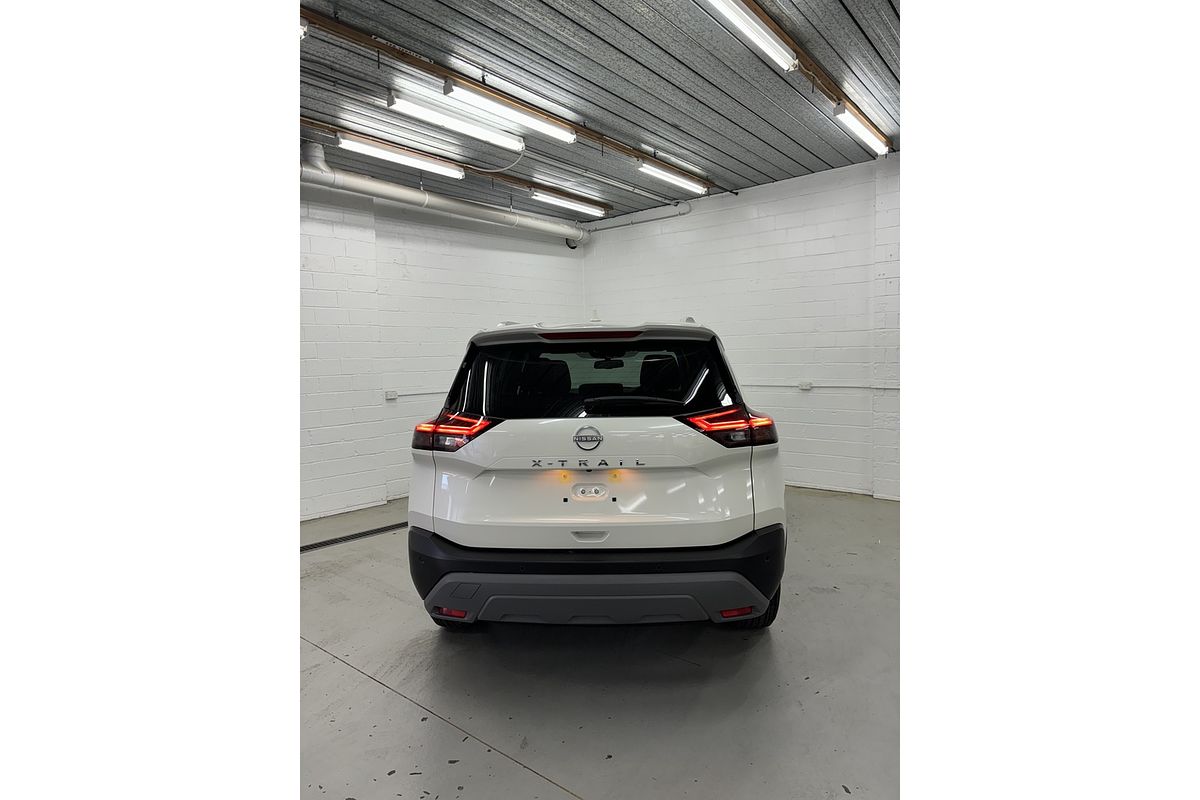 2025 Nissan X-TRAIL ST-L T33