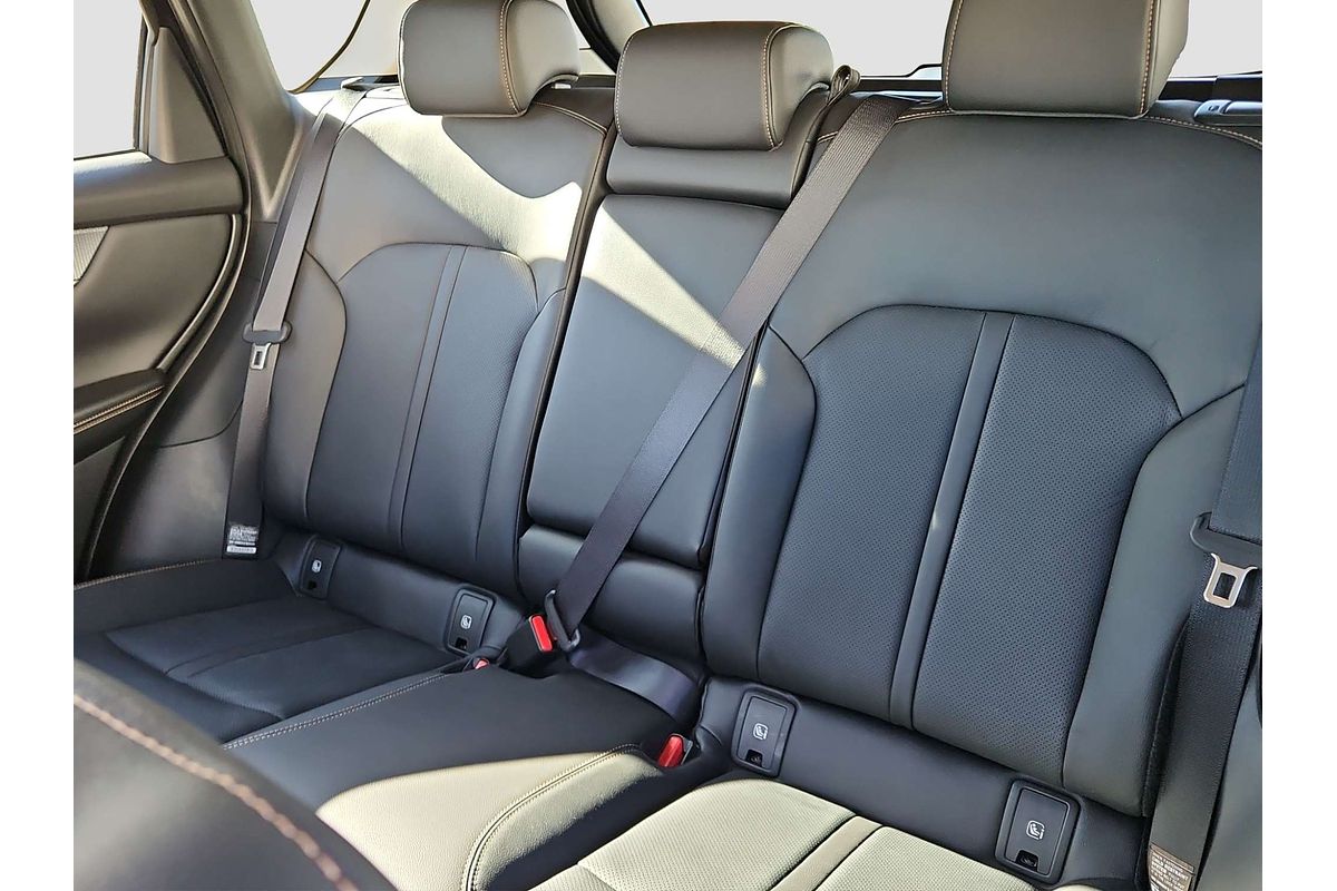 2024 Mazda CX-60 D50e GT KH Series