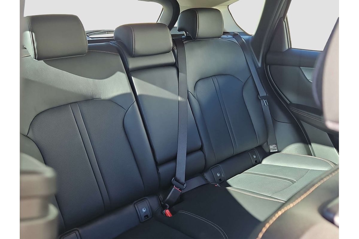 2024 Mazda CX-60 D50e GT KH Series