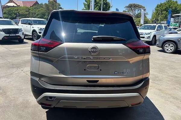 2025 Nissan X-TRAIL ST-L e-POWER T33