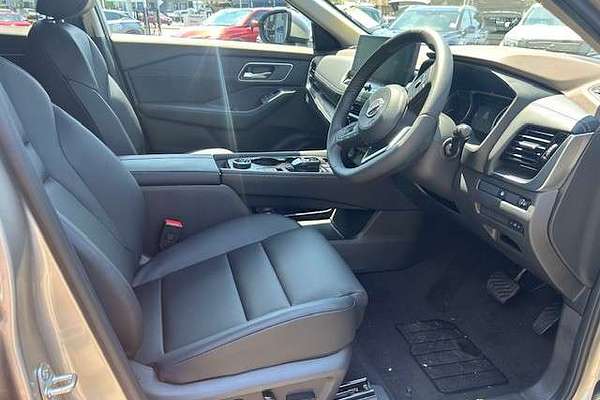 2025 Nissan X-TRAIL ST-L e-POWER T33