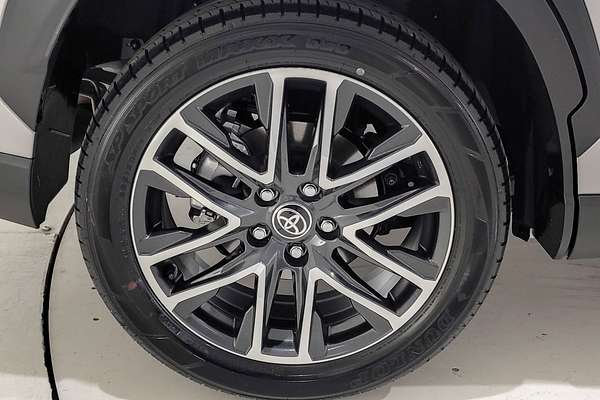 2025 Toyota Corolla Cross Atmos MXGH15R