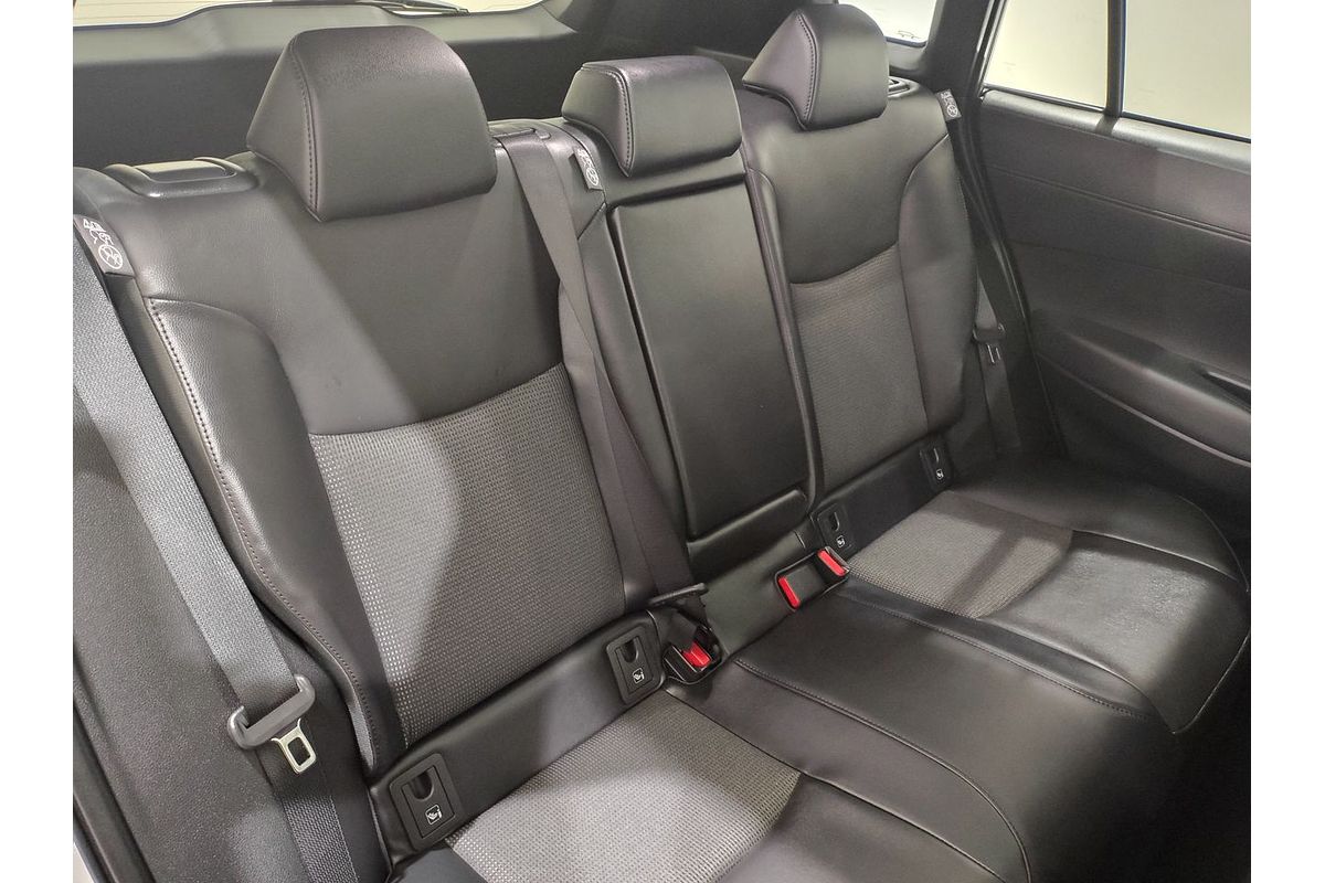 2025 Toyota Corolla Cross Atmos MXGH15R