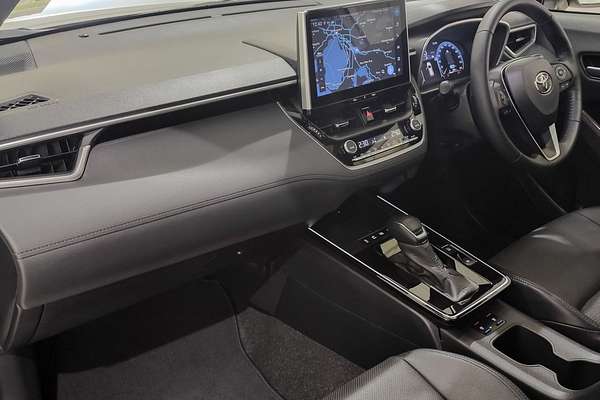 2025 Toyota Corolla Cross Atmos MXGH15R