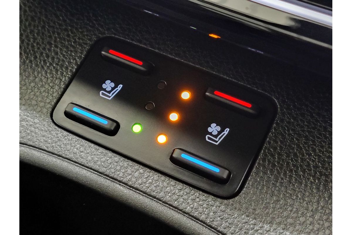 2025 Toyota Corolla Cross Atmos MXGH15R