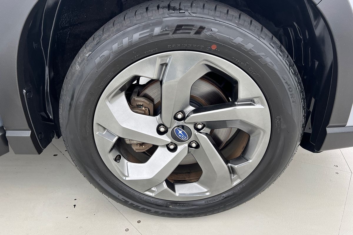 2023 Subaru Forester 2.5i-S 50 Years Edition S5