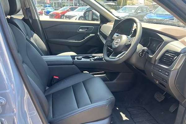 2025 Nissan X-TRAIL ST-L e-POWER T33