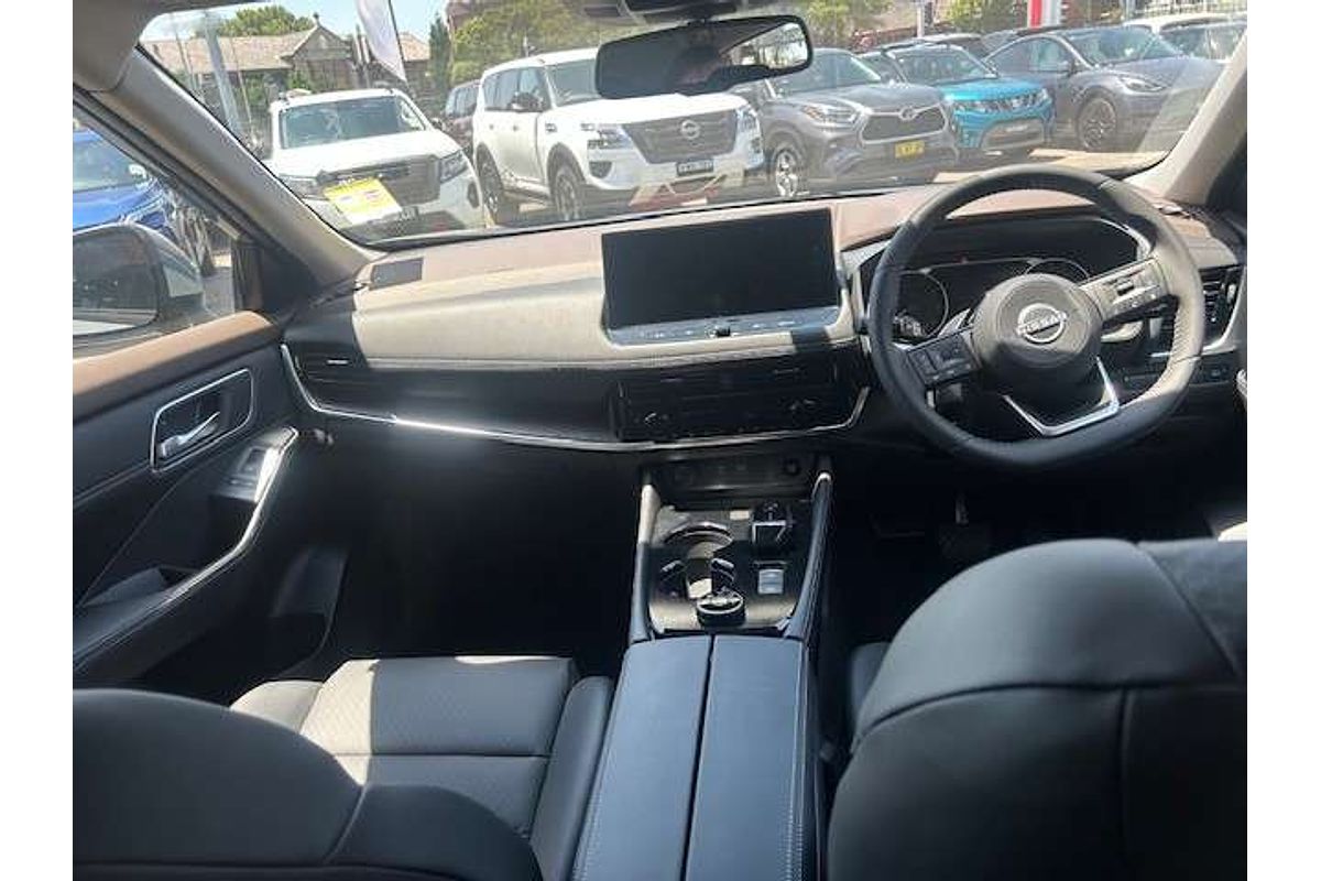 2025 Nissan X-TRAIL ST-L e-POWER T33