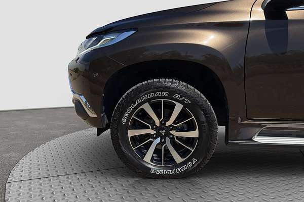 2017 Mitsubishi PAJERO SPORT EXCEED (4x4) 7 SEAT MY17