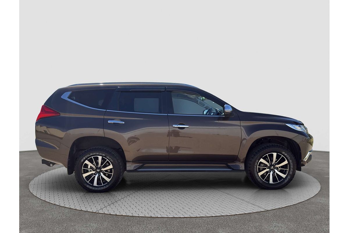 2017 Mitsubishi PAJERO SPORT EXCEED (4x4) 7 SEAT MY17