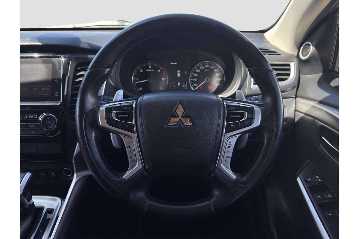 2017 Mitsubishi PAJERO SPORT EXCEED (4x4) 7 SEAT MY17