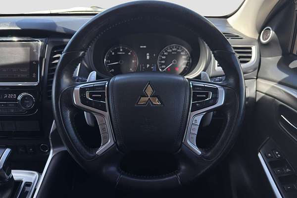 2017 Mitsubishi PAJERO SPORT EXCEED (4x4) 7 SEAT MY17