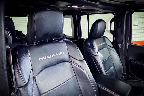 2019 Jeep Wrangler Unlimited Overland JL