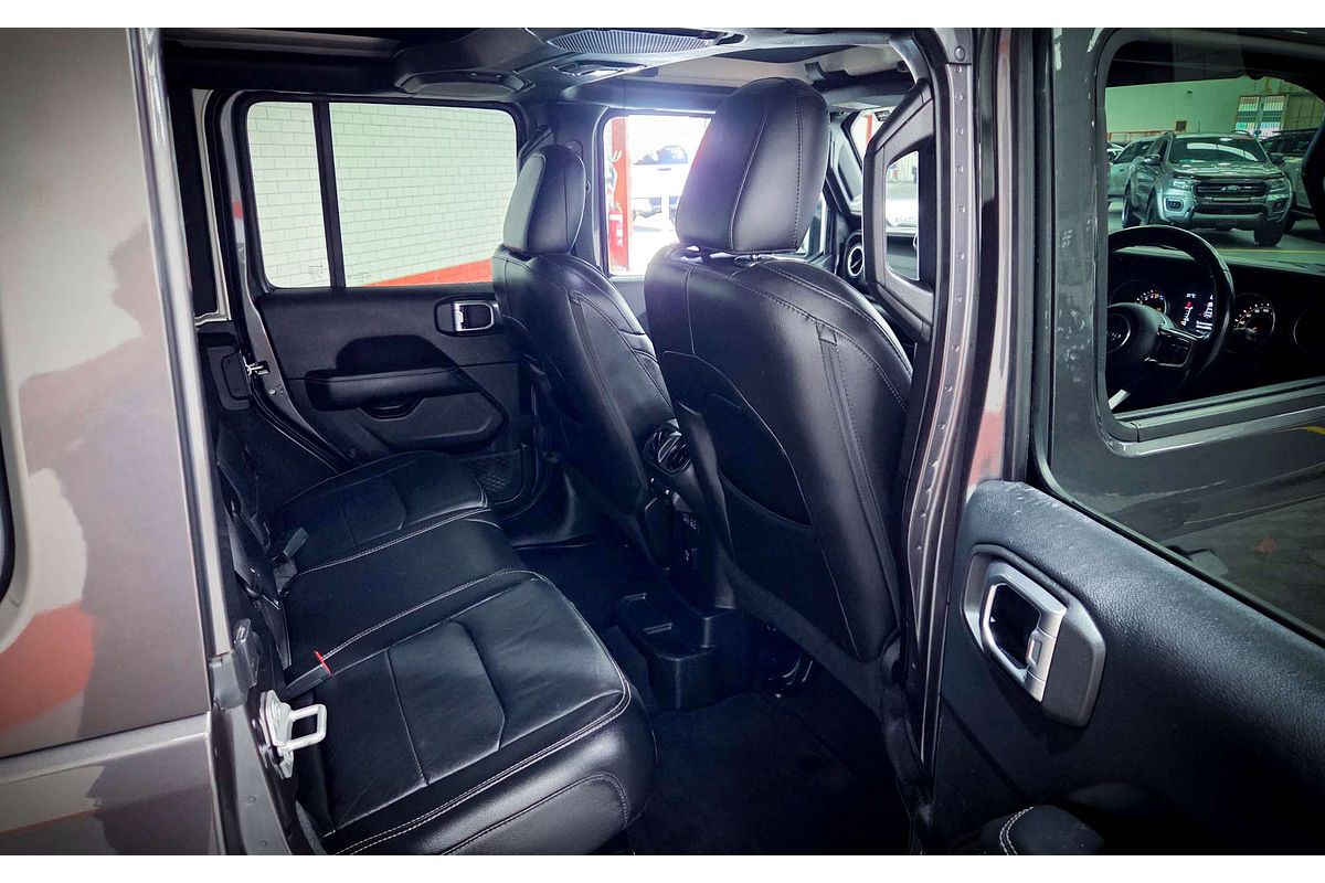 2019 Jeep Wrangler Unlimited Overland JL