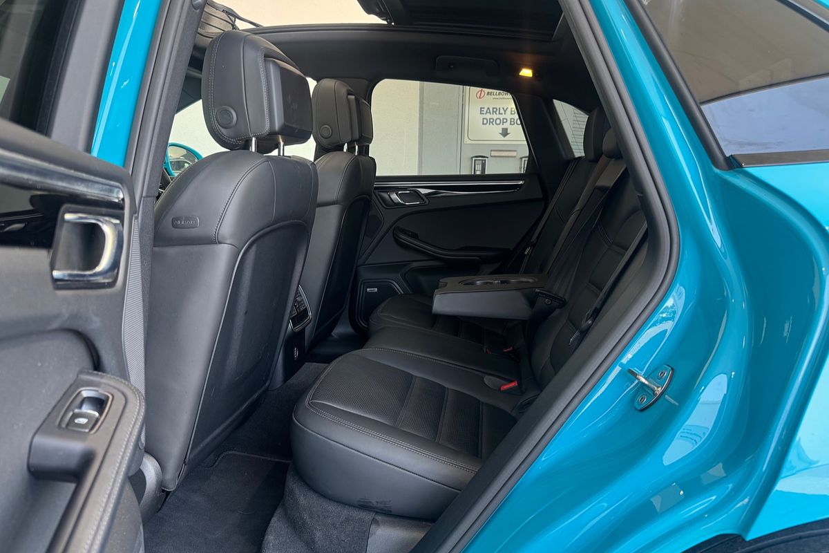 2018 Porsche Macan S 95B