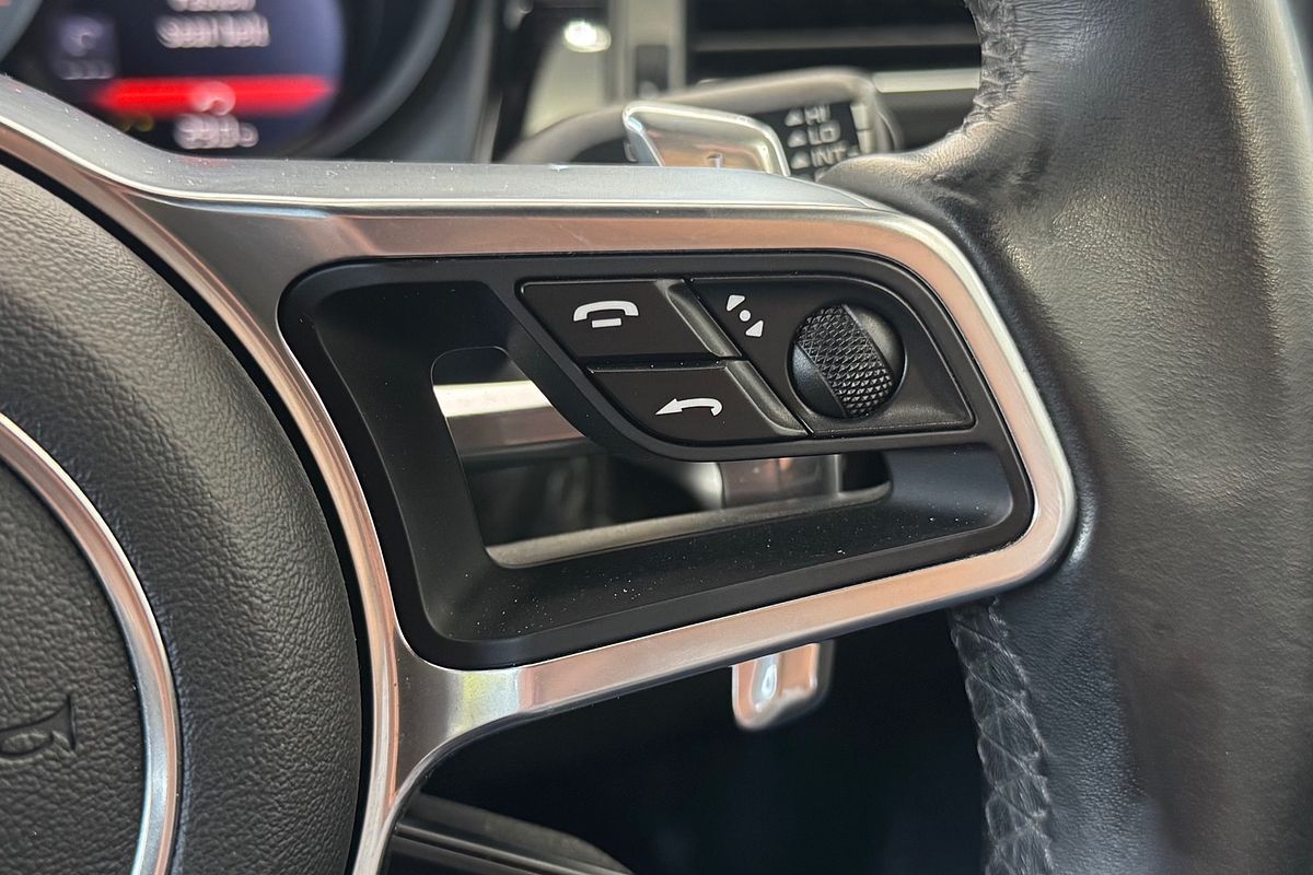 2018 Porsche Macan S 95B