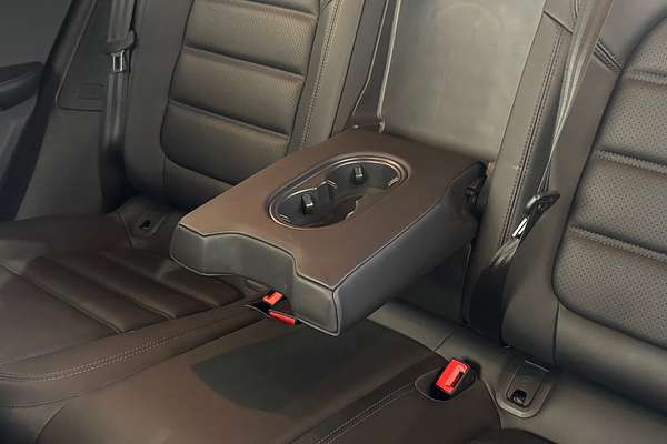 2018 Porsche Macan S 95B