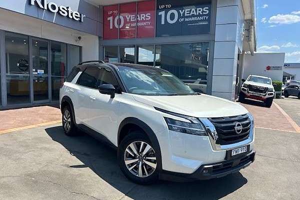 2024 Nissan Pathfinder Ti R53