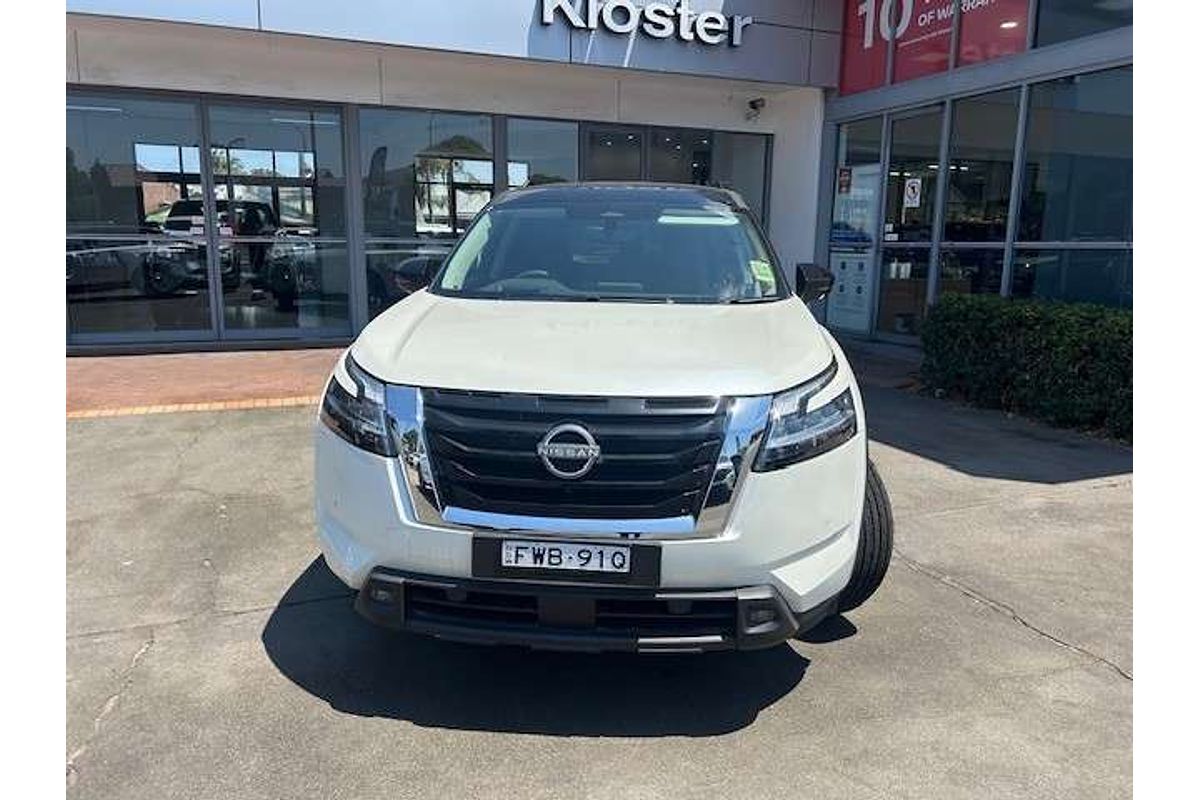 2024 Nissan Pathfinder Ti R53