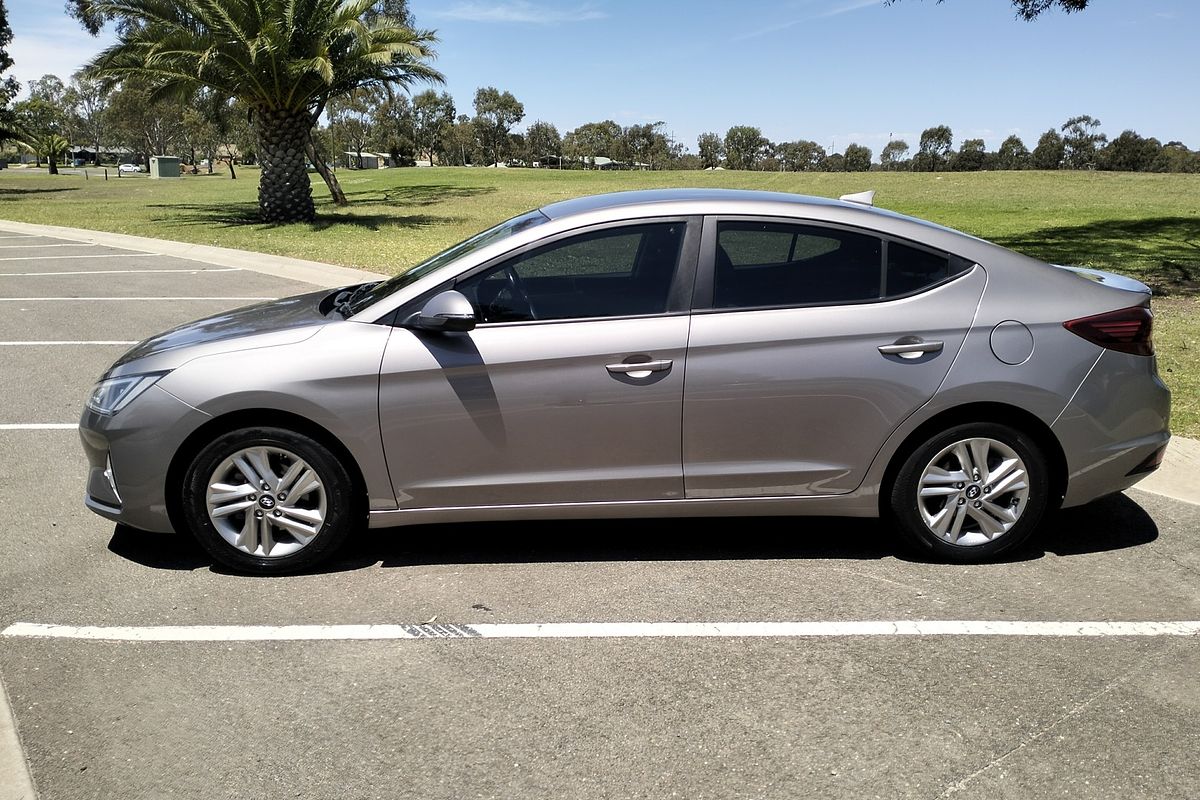 2019 Hyundai Elantra Active AD.2