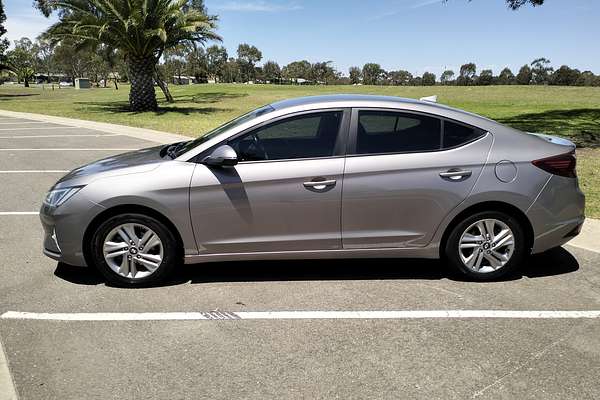 2019 Hyundai Elantra Active AD.2