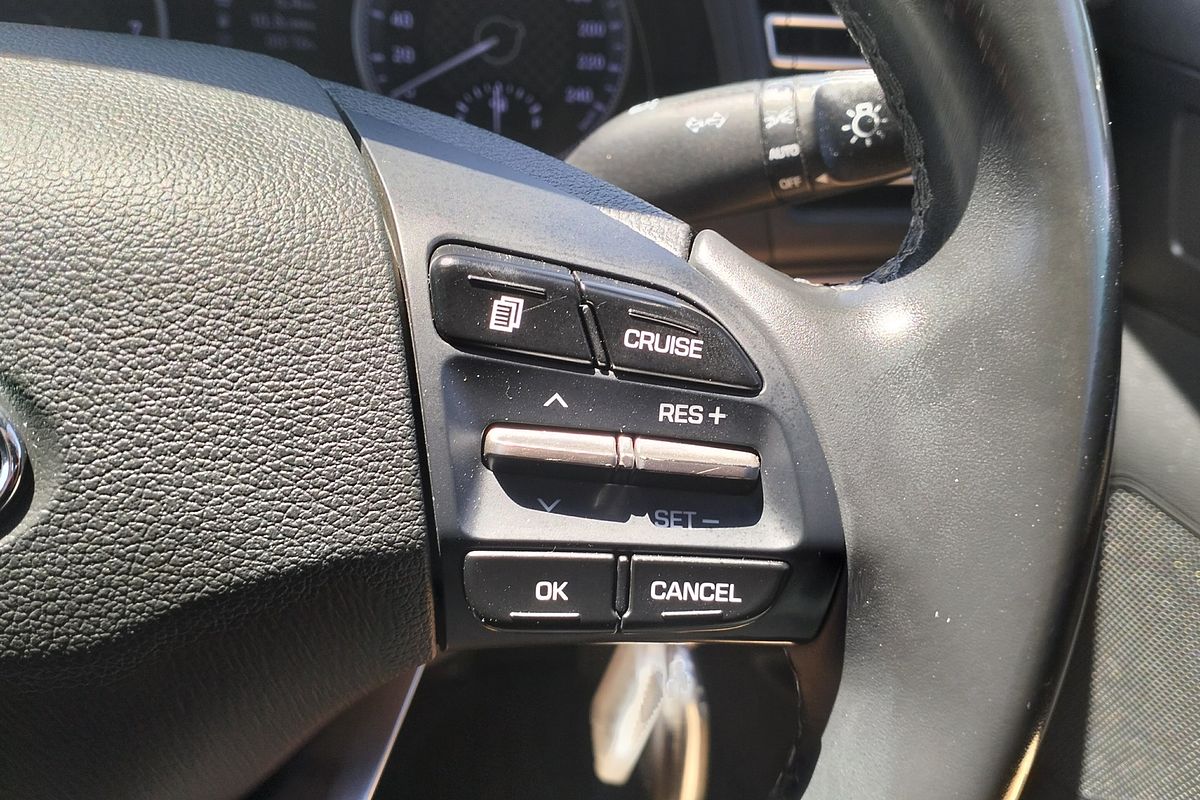 2019 Hyundai Elantra Active AD.2