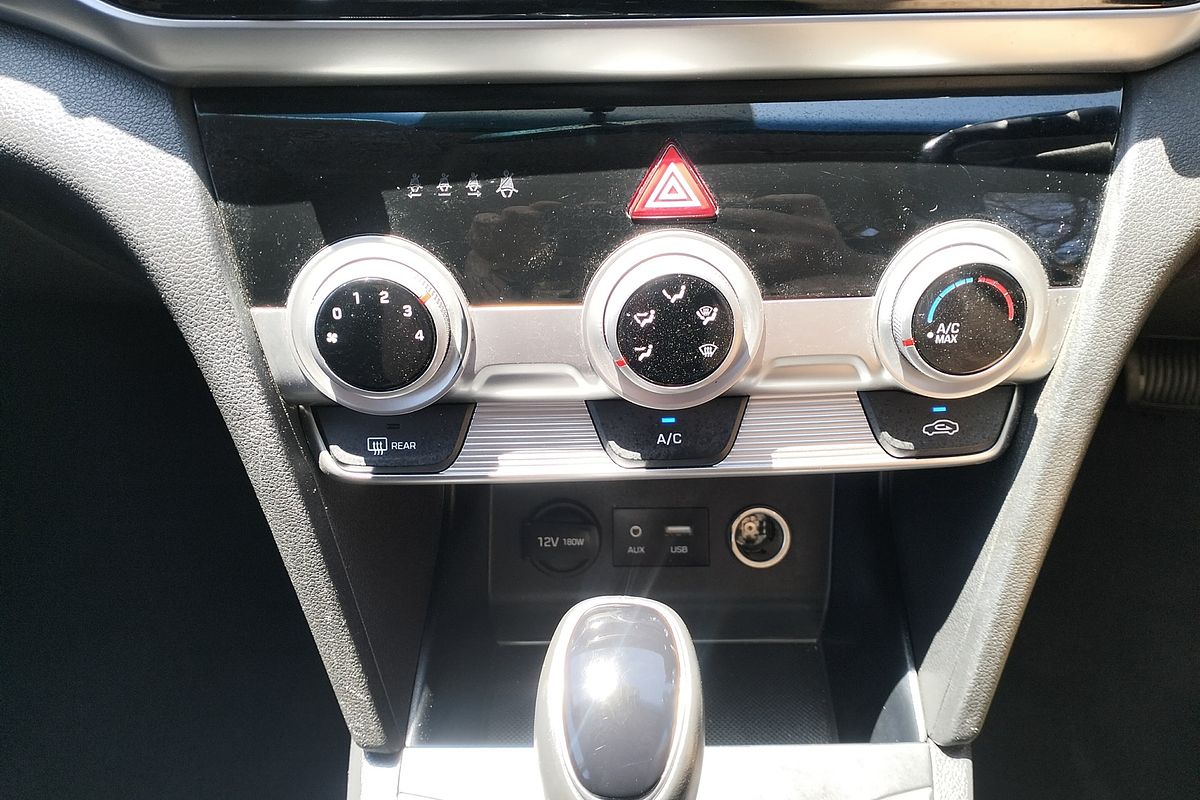 2019 Hyundai Elantra Active AD.2