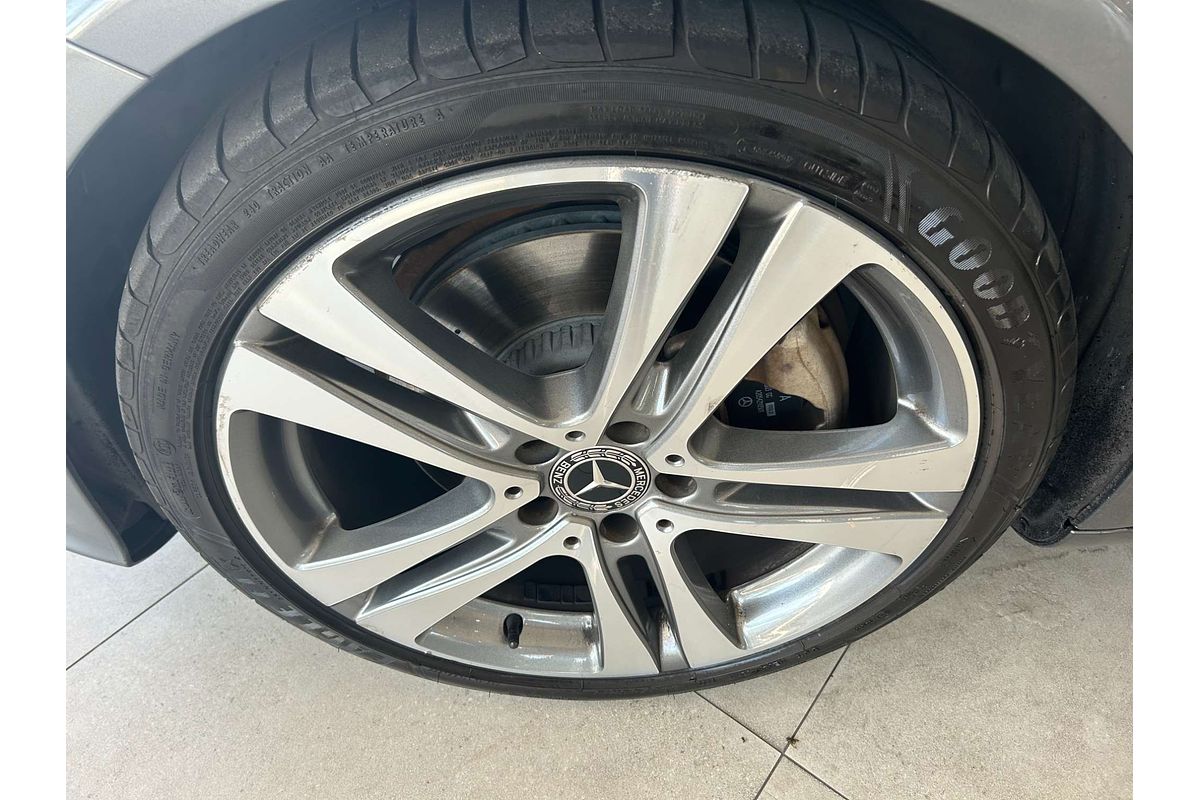 2018 Mercedes-Benz C-Class C300 W205