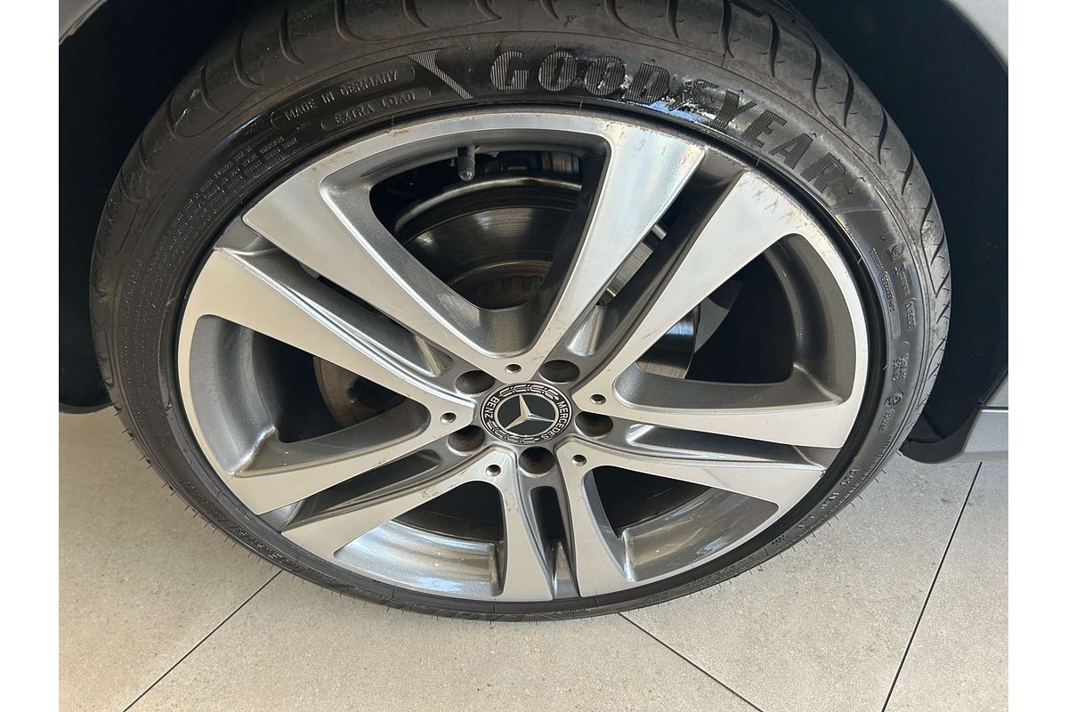 2018 Mercedes-Benz C-Class C300 W205