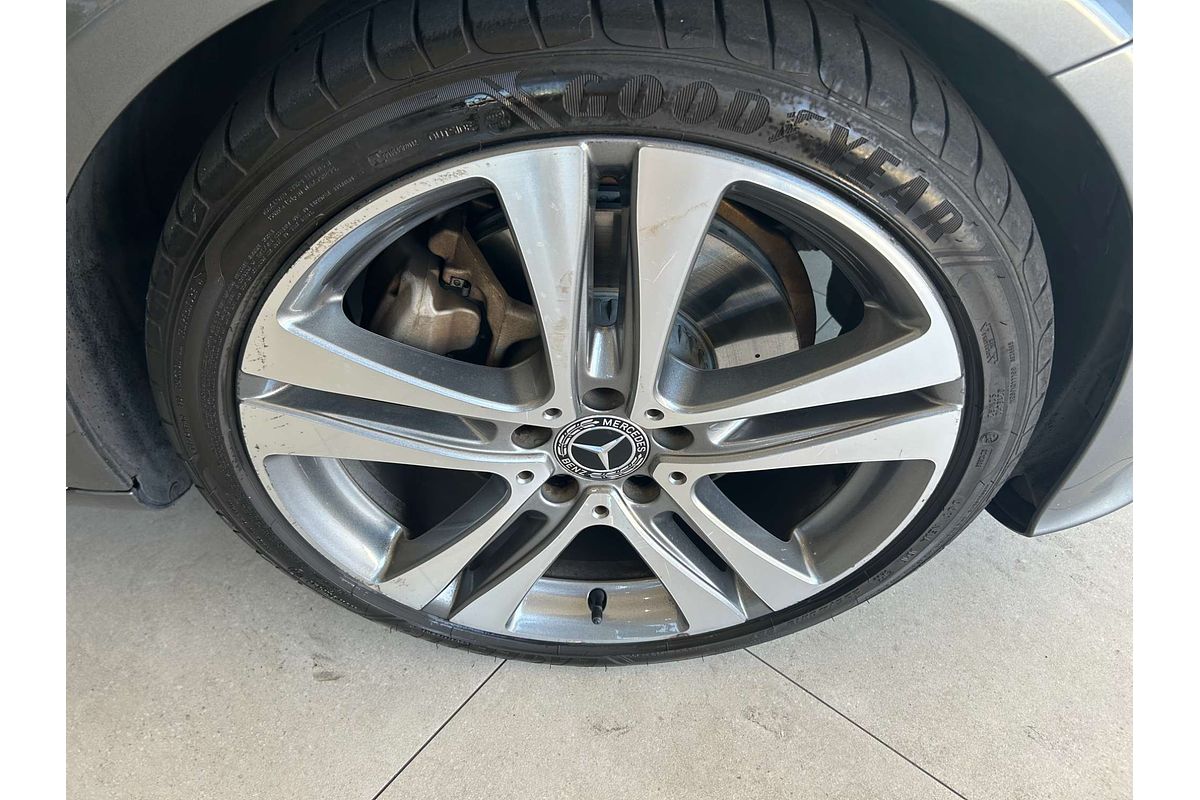 2018 Mercedes-Benz C-Class C300 W205