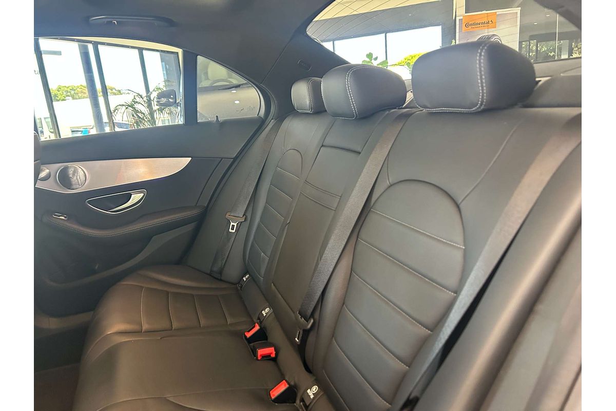 2018 Mercedes-Benz C-Class C300 W205