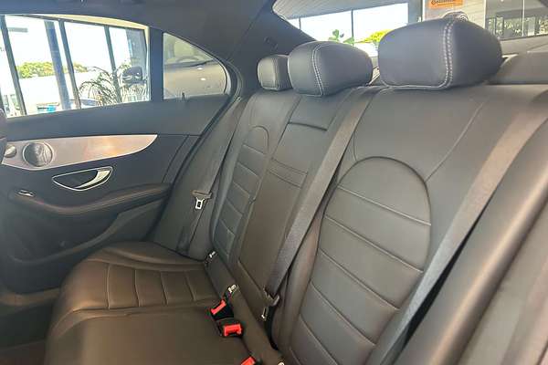 2018 Mercedes-Benz C-Class C300 W205