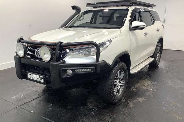 2015 Toyota Fortuner GXL GUN156R