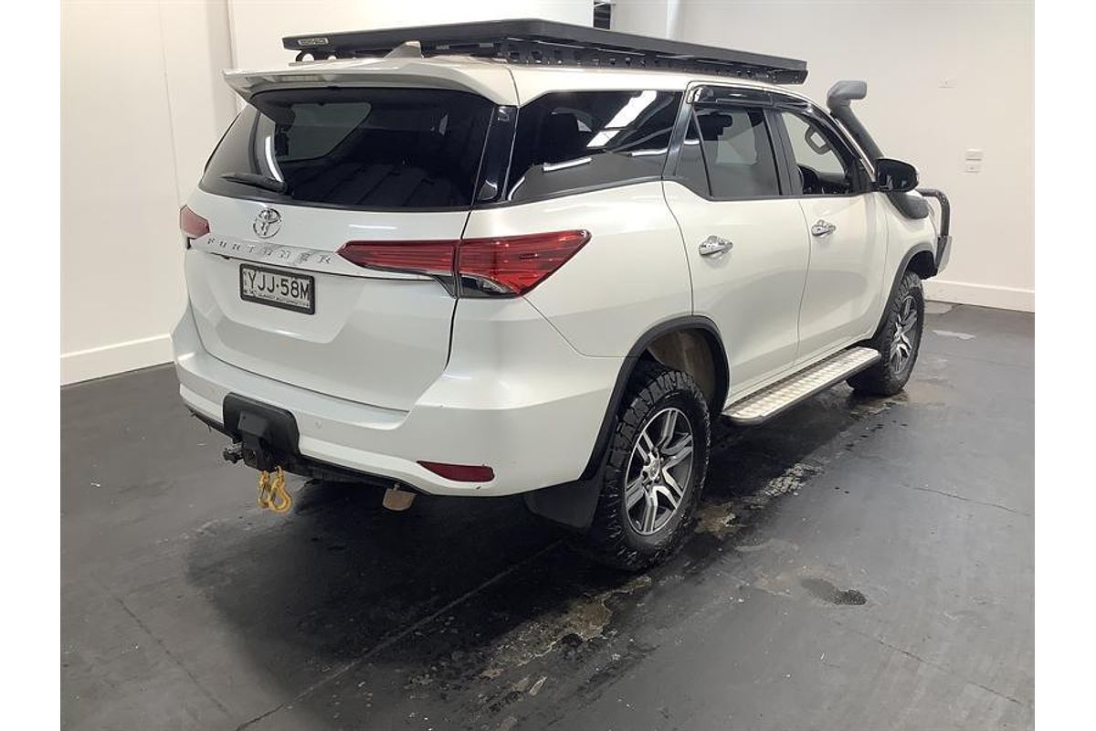 2015 Toyota Fortuner GXL GUN156R