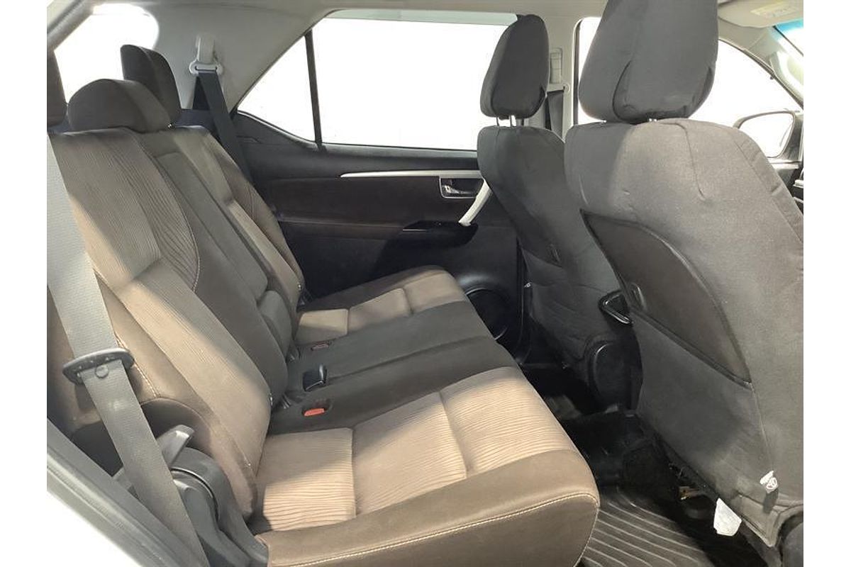 2015 Toyota Fortuner GXL GUN156R