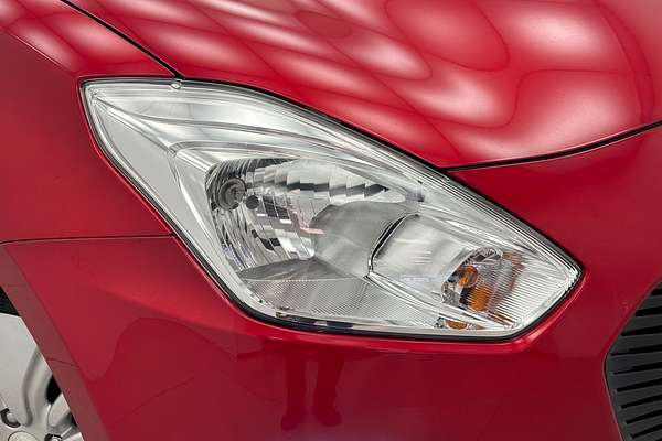 2018 Suzuki Swift GL Navigator AZ