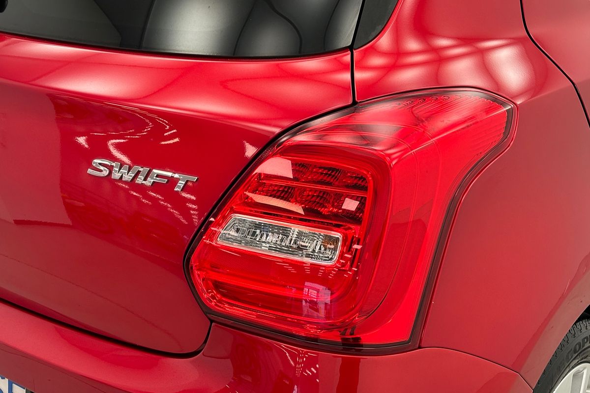 2018 Suzuki Swift GL Navigator AZ