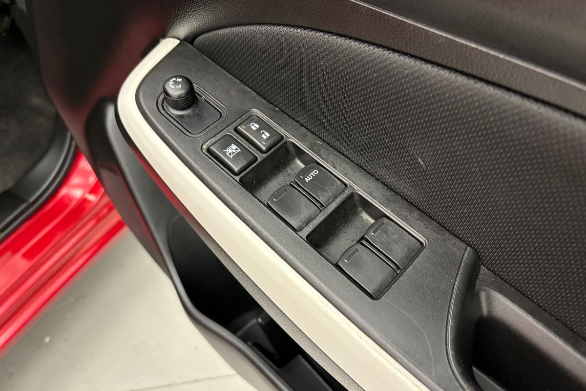 2018 Suzuki Swift GL Navigator AZ