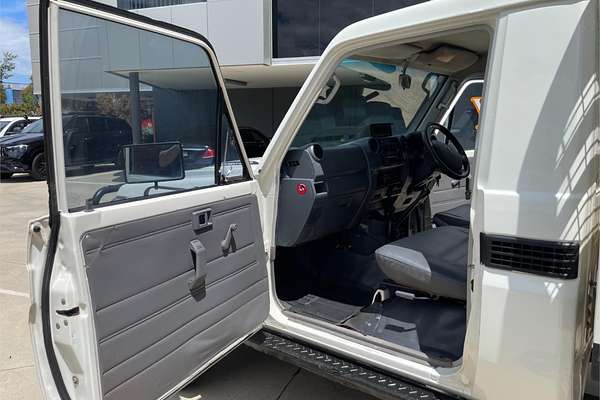2011 Toyota Landcruiser Workmate VDJ79R 4X4