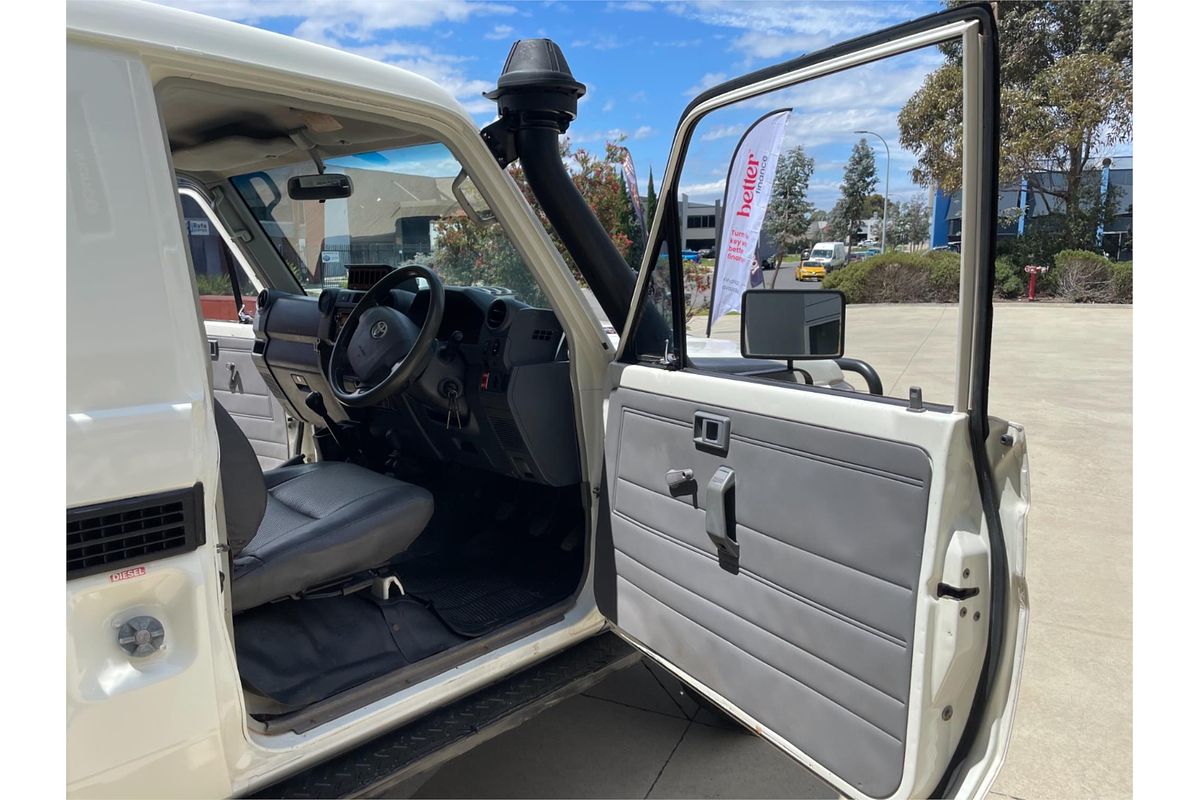 2011 Toyota Landcruiser Workmate VDJ79R 4X4