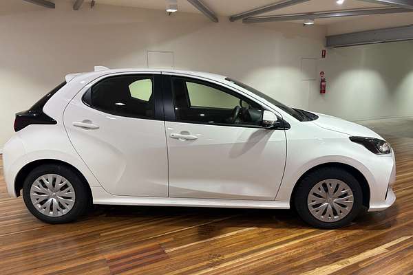 2024 Toyota Yaris Ascent Sport MXPA10R