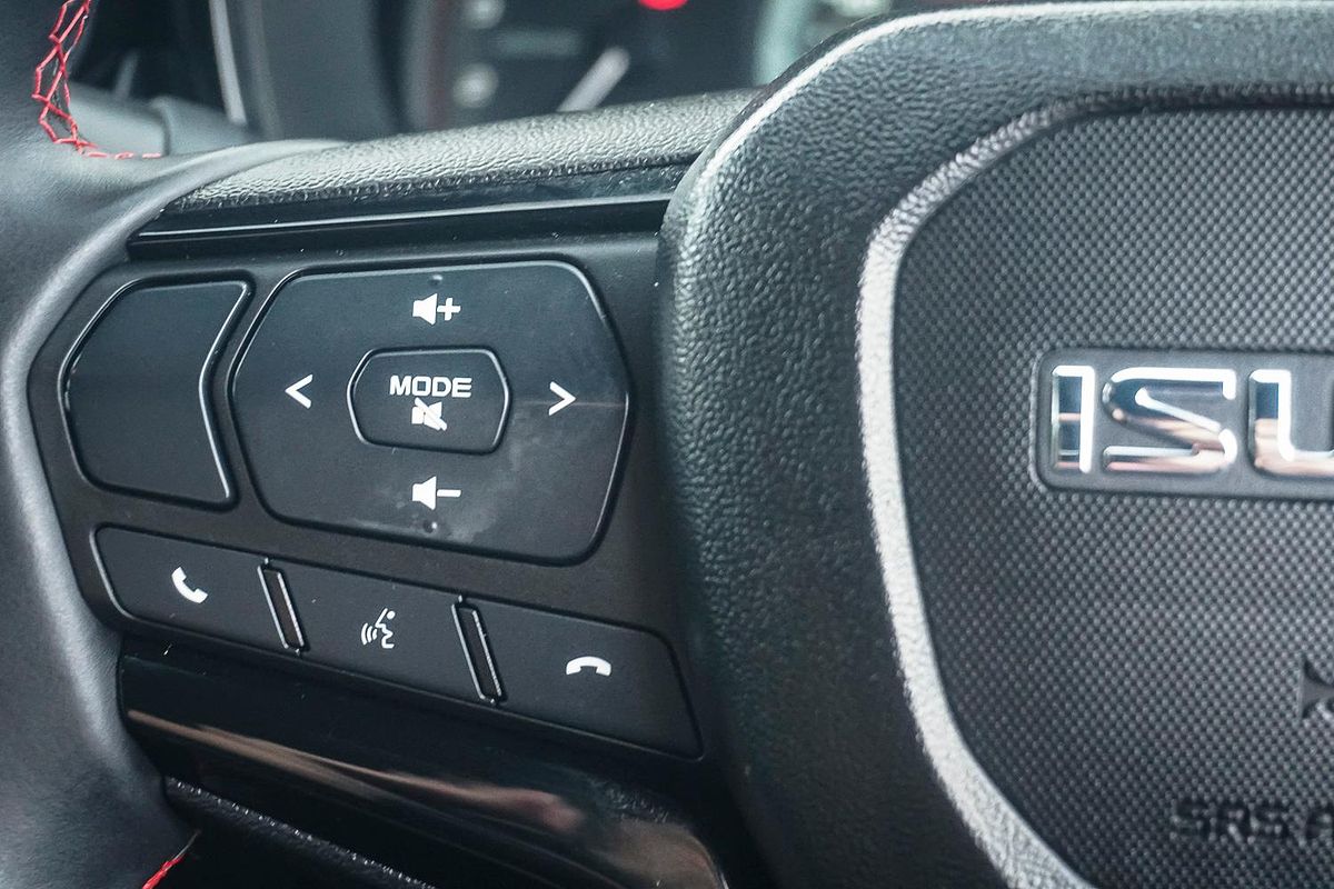 2024 Isuzu D-MAX X-TERRAIN 4X4