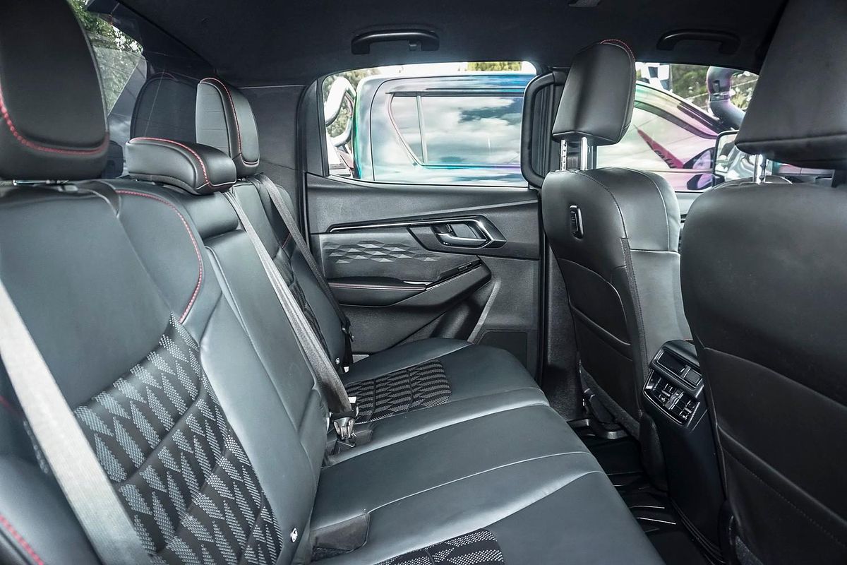 2024 Isuzu D-MAX X-TERRAIN 4X4