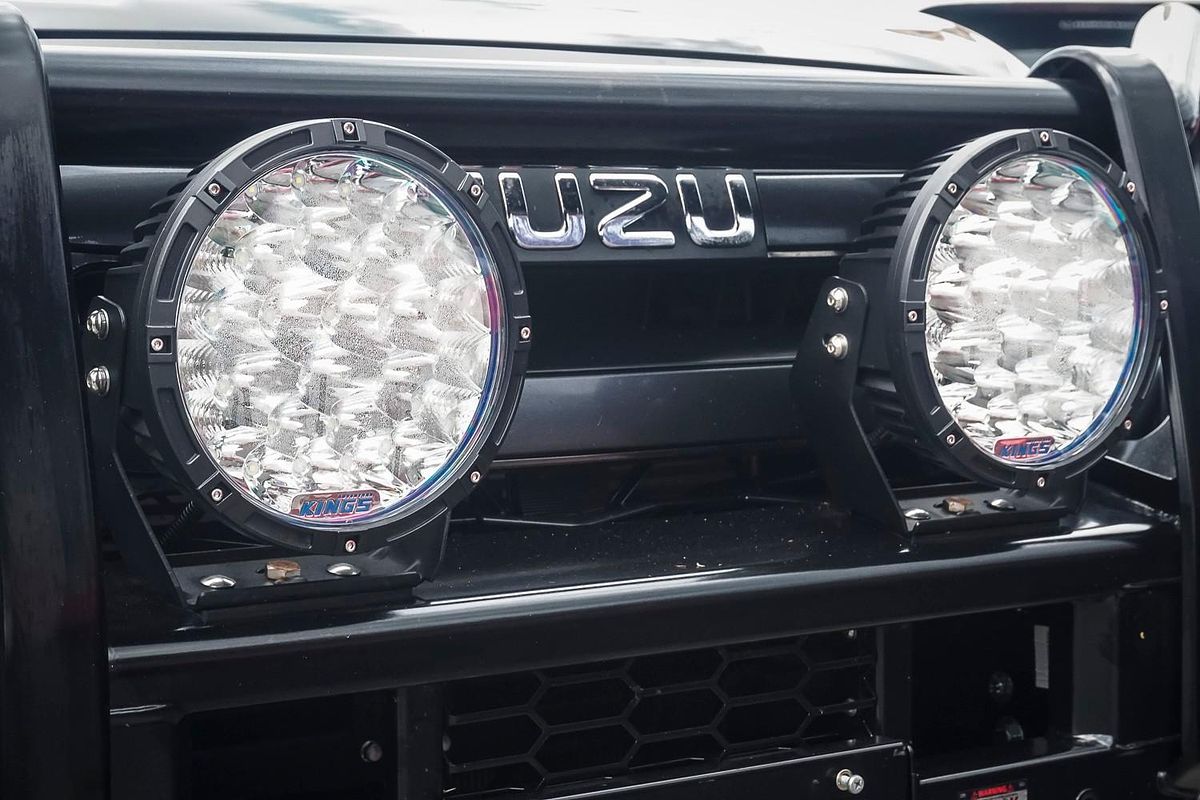 2024 Isuzu D-MAX X-TERRAIN 4X4