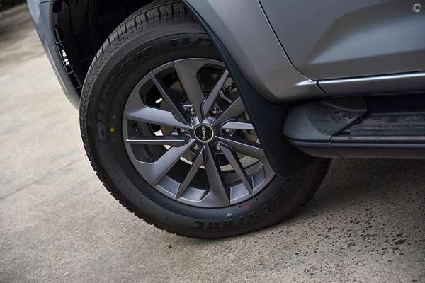 2025 Isuzu MU-X LS-U