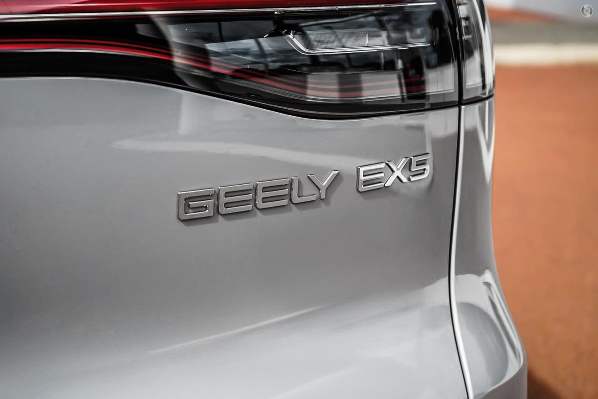 2025 Geely EX5 Inspire E245